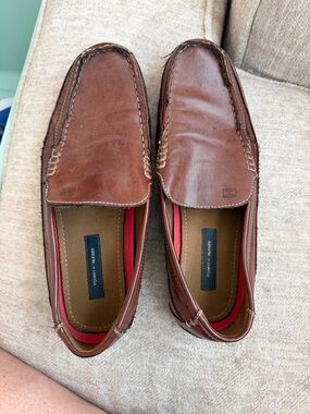 Tommy Hilfiger Men’s Tan Leather Slip-On Loafers